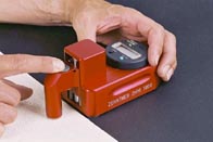 數(shù)字路面標(biāo)線測(cè)厚儀ZMM5000